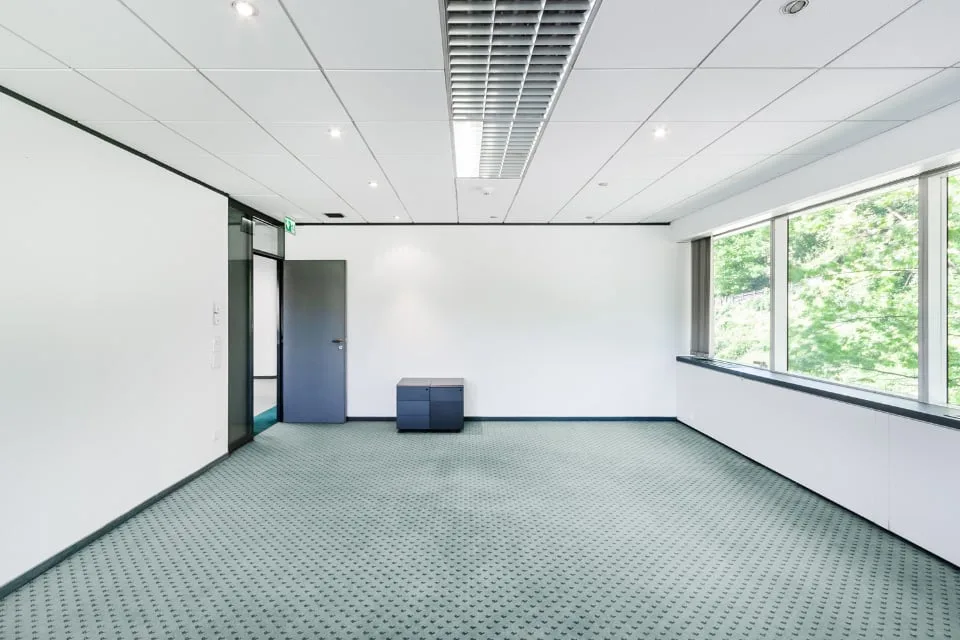 LUGANO NORD - Large office for rent in strategic location (rif. 79) – photo 9 of 24