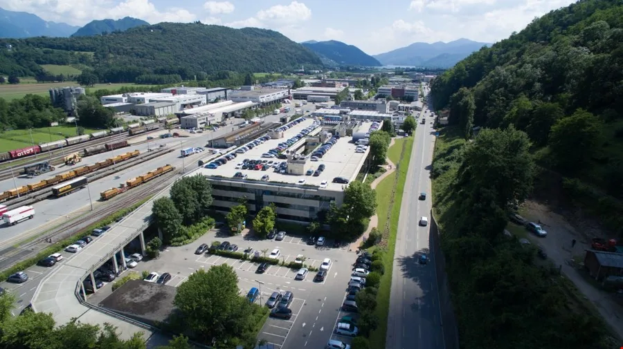 LUGANO NORD - Large office for rent in strategic location (rif. 79) – photo 20 of 24