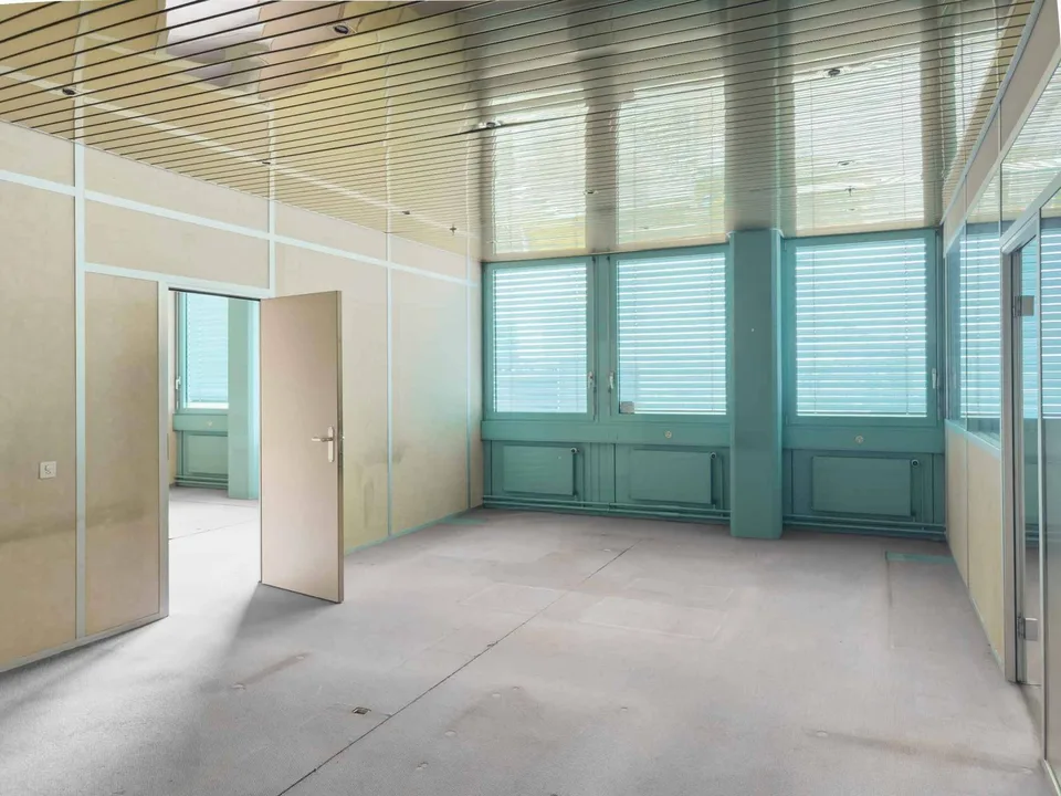 Fläche für Werkstatt oder Büro von 231 m² in Carouge
