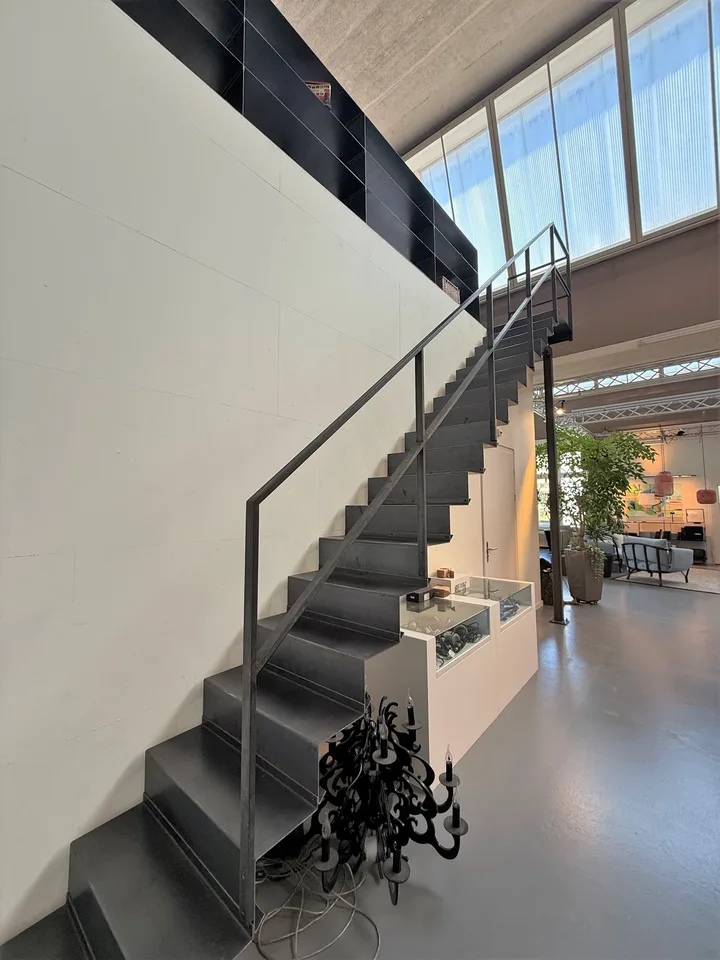 Versatile Retail Space – 427 m²