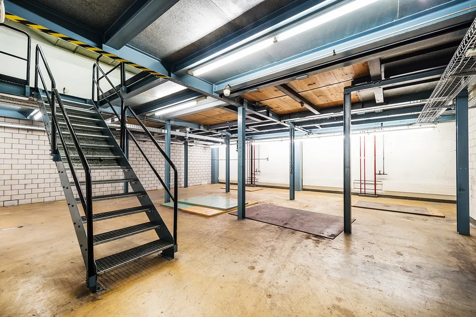 Grosszügige Werkstatt-/Produktionsflächen in Winterthur