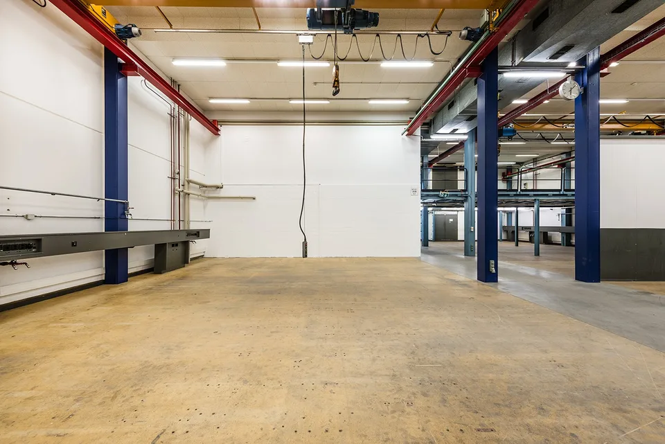 Grosszügige Werkstatt-/Produktionsflächen in Winterthur