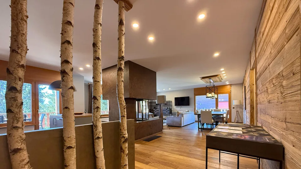 LOC 202 - PALM SPRINGS - 1ER ETAGE OUEST