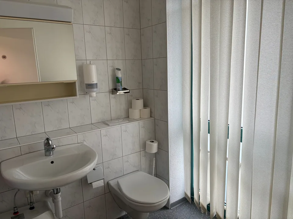 Espaces de bureau ou de pratique attractifs dans un emplacement central à Wil – photo 8 sur 8