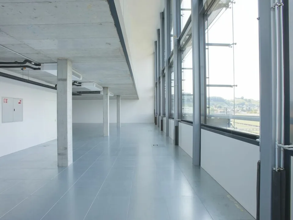 Uffici e spazi commerciali "Im Fokus" di circa 477 m² / Duplex