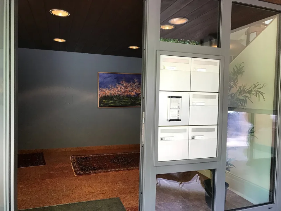 Lugano, geräumige Wohnung in kleiner Wohnanlage, ruhige Lage – Foto 14 von 20