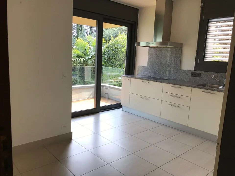 Wohnung mit Garten in ruhiger Lage
