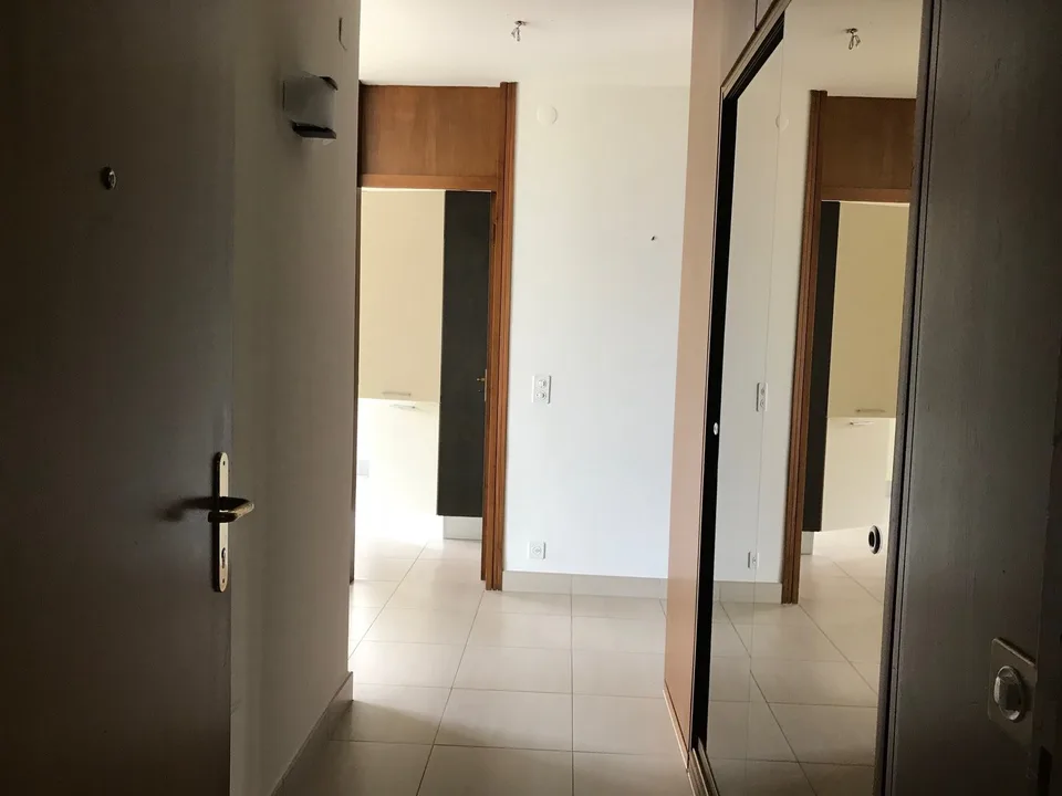 Lugano, geräumige Wohnung in kleiner Wohnanlage, ruhige Lage – Foto 10 von 20
