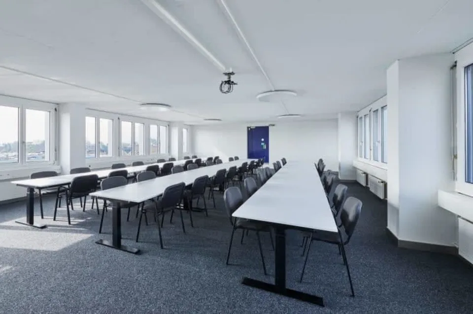 Attraktive Bürofläche mit 64m² an der Sonnenbergstrasse 72/74