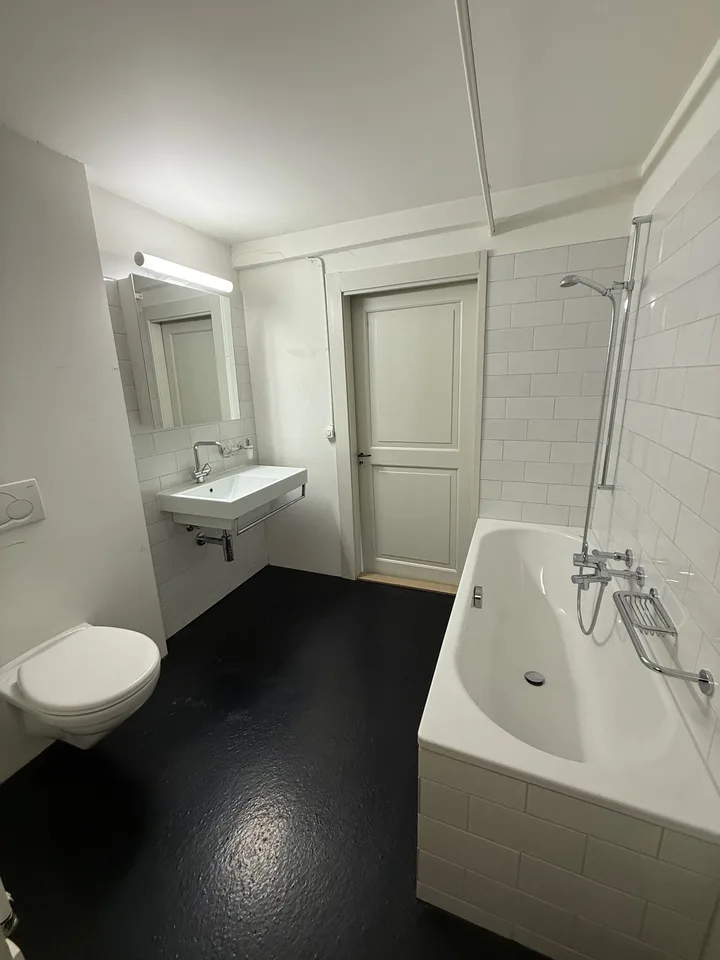 Charmant appartement 2.5 pièces dans la historique Kramgasse