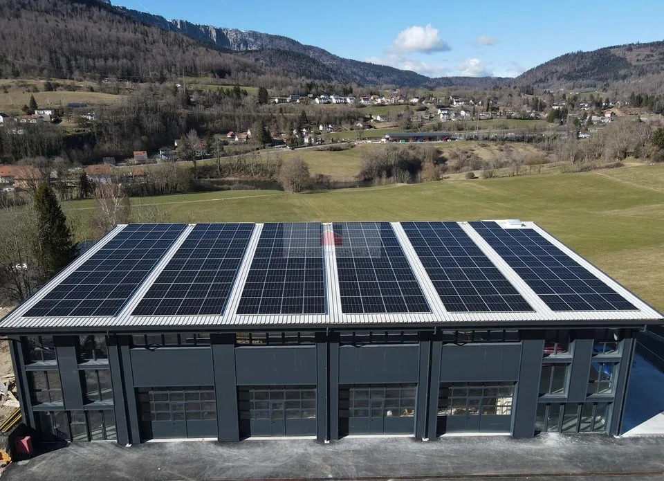 À LOUER - Locaux neufs d'environ 1'000 m²