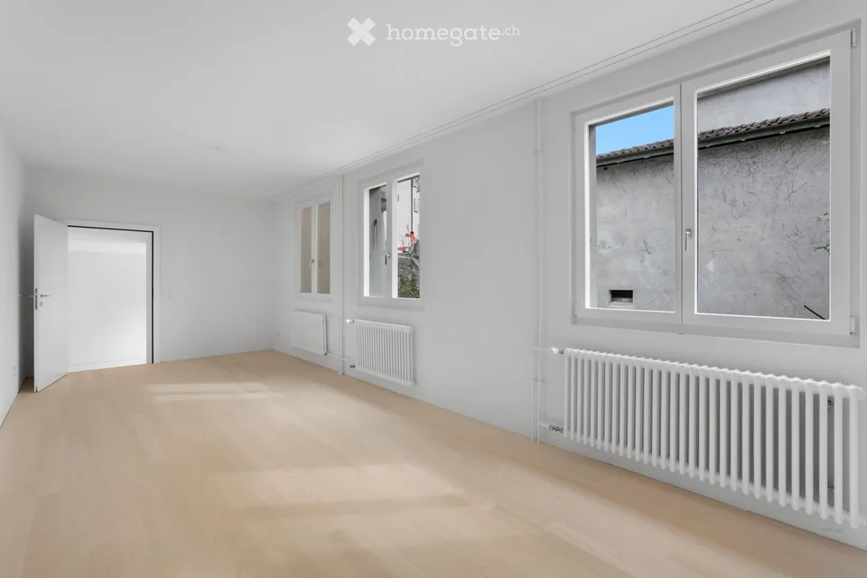 Exklusive 3.5- Zimmer-Wohnung im traditionsreichen Haus