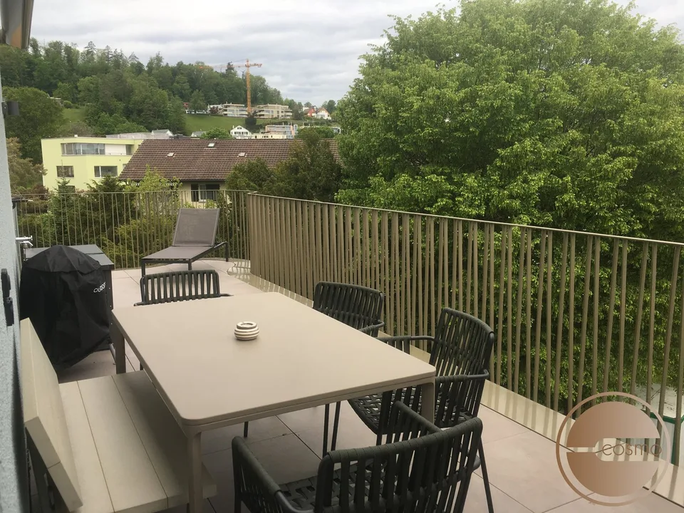 All inklusive Wohnen! Exklusive Attika-1-Schlafzimmer-Serviced Apartment mit Rundumterrasse