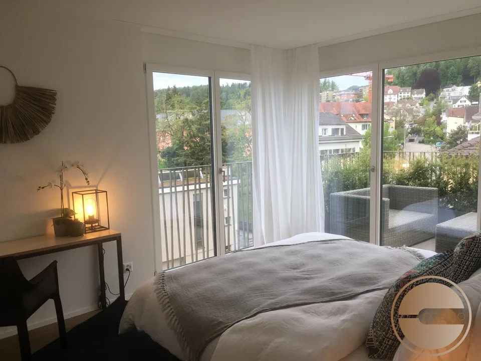 All inklusive Wohnen! Exklusive Attika-1-Schlafzimmer-Serviced Apartment mit Rundumterrasse