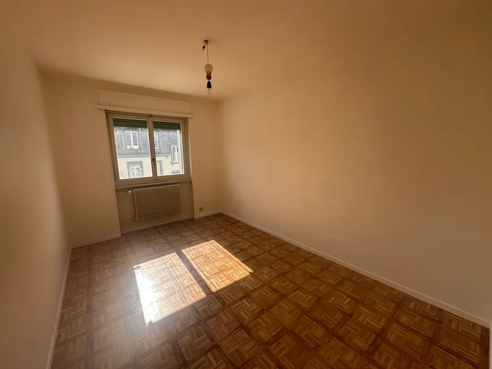 01273 - Wohnung 3 Zimmer - Tourelles 8 - La Chaux-de-Fonds