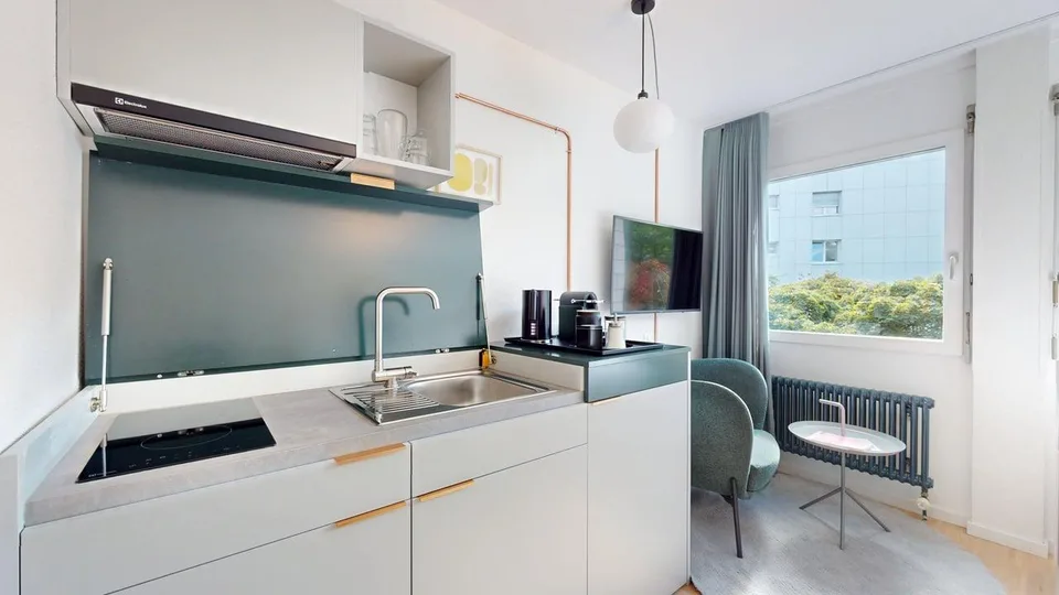 Hotel Alpenblick – Charming Standard Studio in the Heart of Bern!