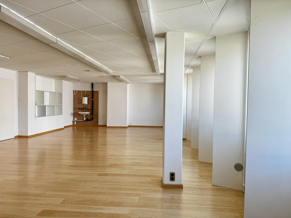 Bureau au cœur d'Olten à louer - trois mois de loyer GRATUIT ! – photo 6 sur 9