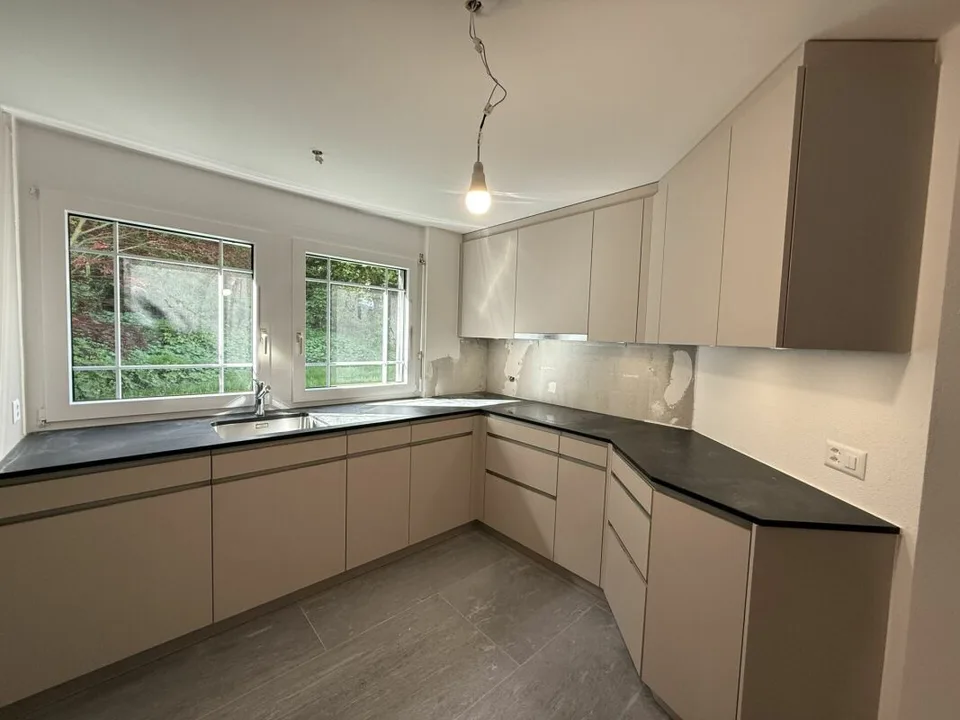 Attraktive 5.5-Zimmerwohnung mit eigenem Garten!