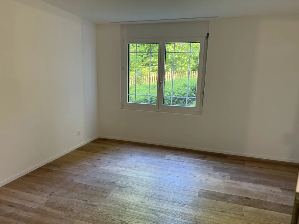 Attraktive 5.5-Zimmerwohnung mit eigenem Garten! – Foto 6 von 10