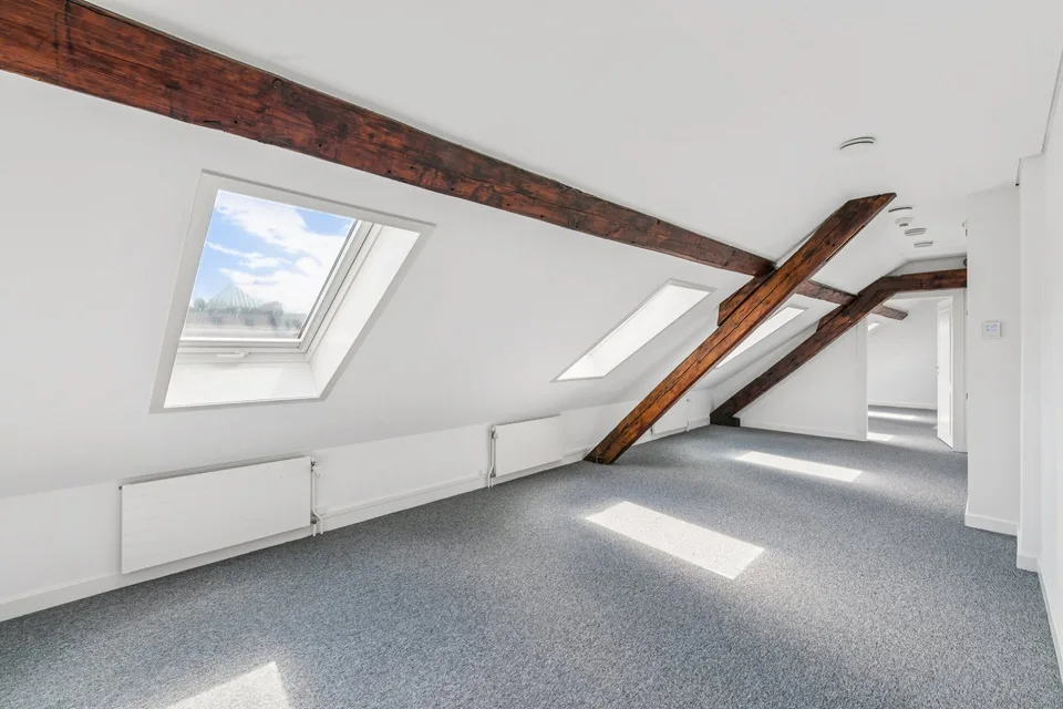 198 m2 - Superfici di alta qualità nel cuore del quartiere delle banche – foto 11 di 11