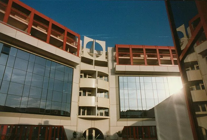 Bureaux,100