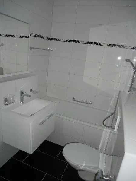 Zweizimmerwohnung renoviert in Sierre mit atemberaubendem Blick – Foto 10 von 11