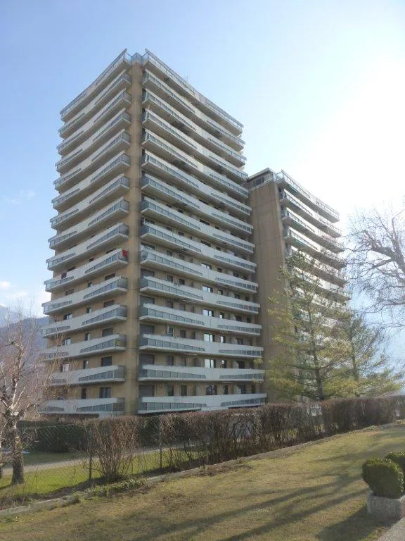 Charmant appartement de 2 pièces à Sierre avec vue imprenable