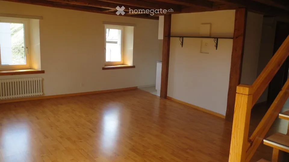 Vier-Zimmer-Duplex-Wohnung