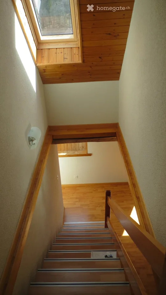 Vier-Zimmer-Duplex-Wohnung