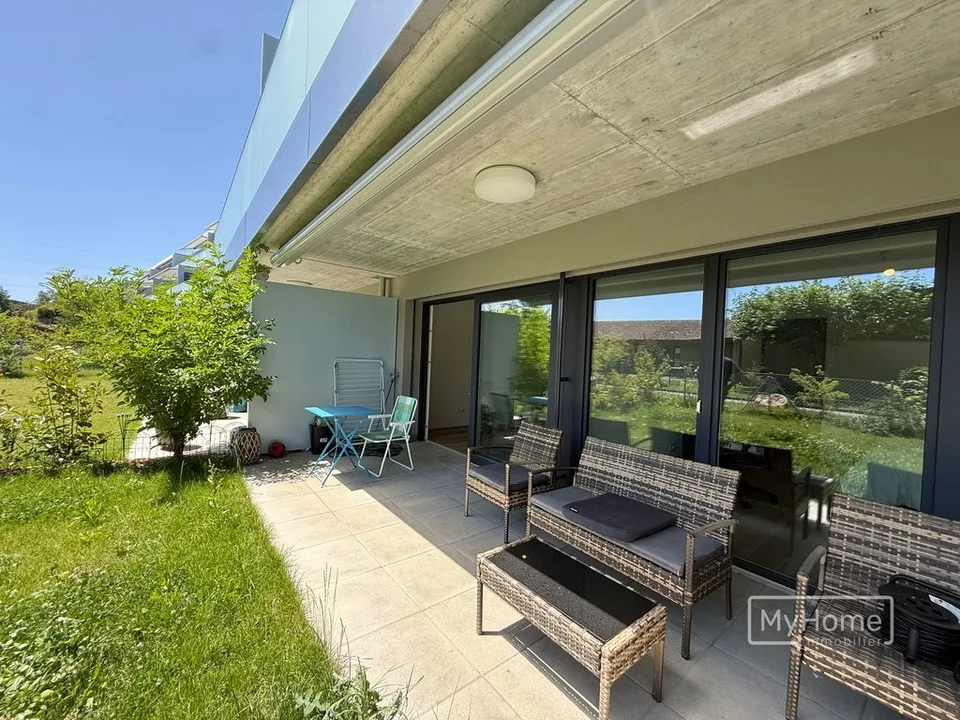 Bel appartement de 2.5 pièces avec joli jardin privatif