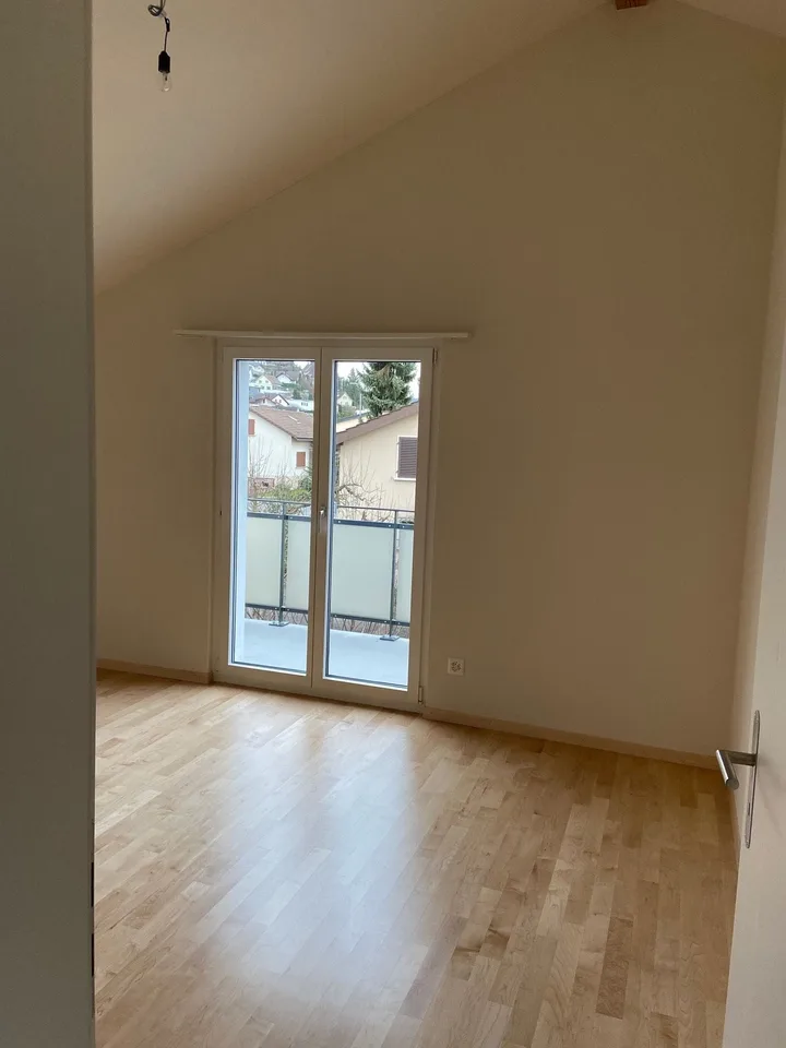 Casa unifamiliare di 4,5 locali con grande giardino a Gränichen