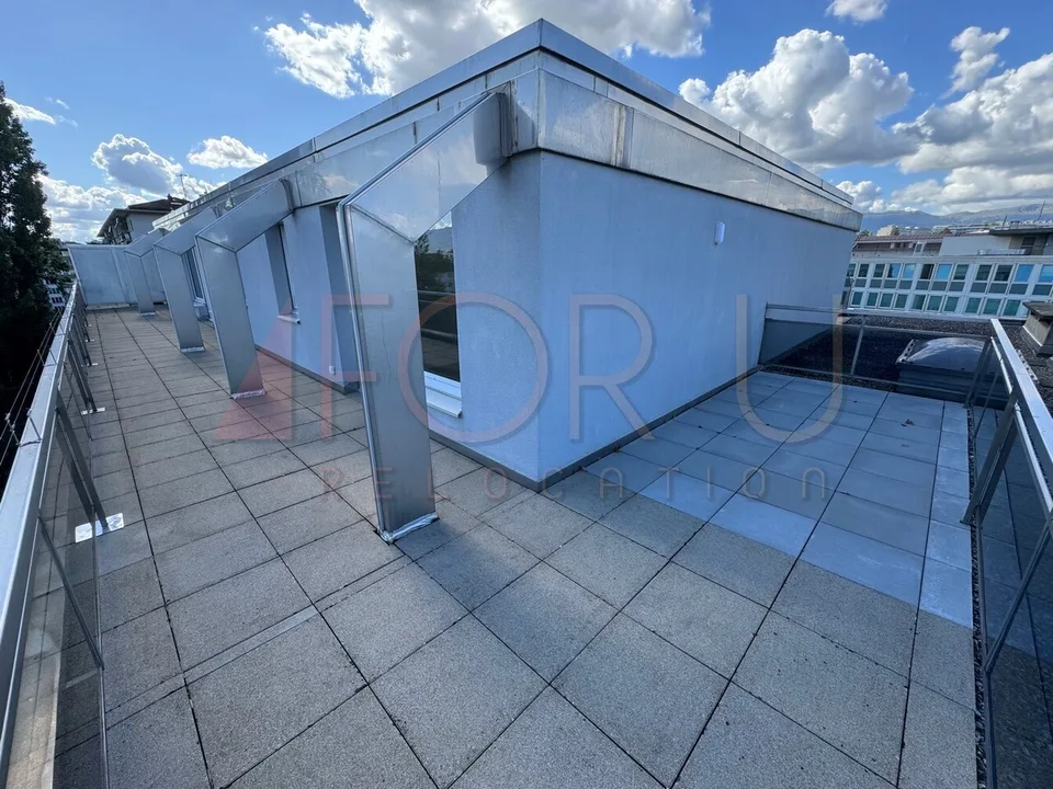 Prachtiges 6.5-Zimmer-Attikapenthouse, neu mit 2 Terrassen und Blick in der Nähe der UNO