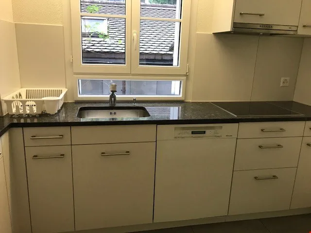 möbl. Zimmer mit TV, WLAN etc. im Zentrum von Altdorf zu vermieten