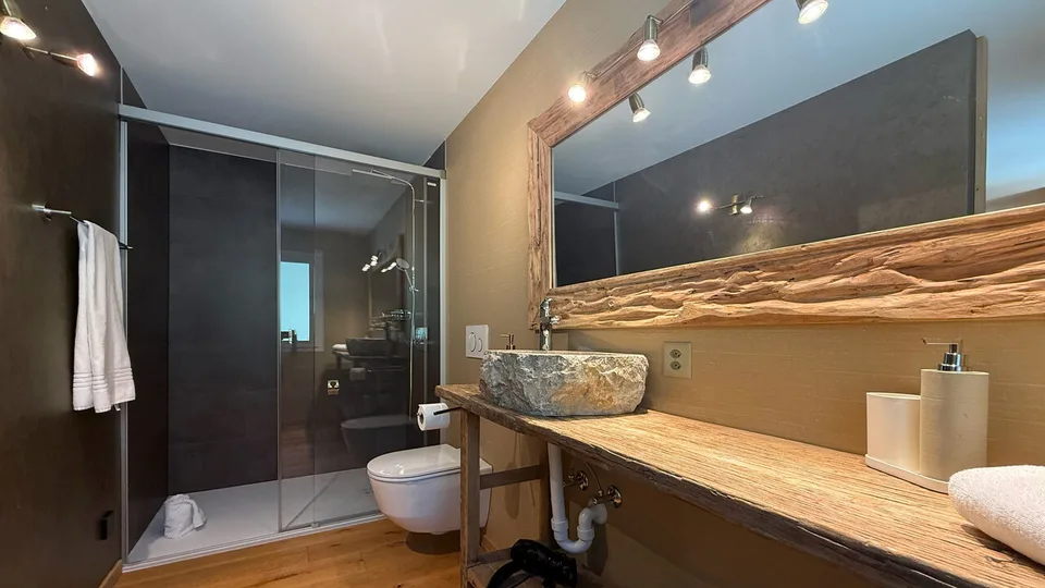 LOC 207 - CHALET BOIS DORÉ – Foto 8 von 13
