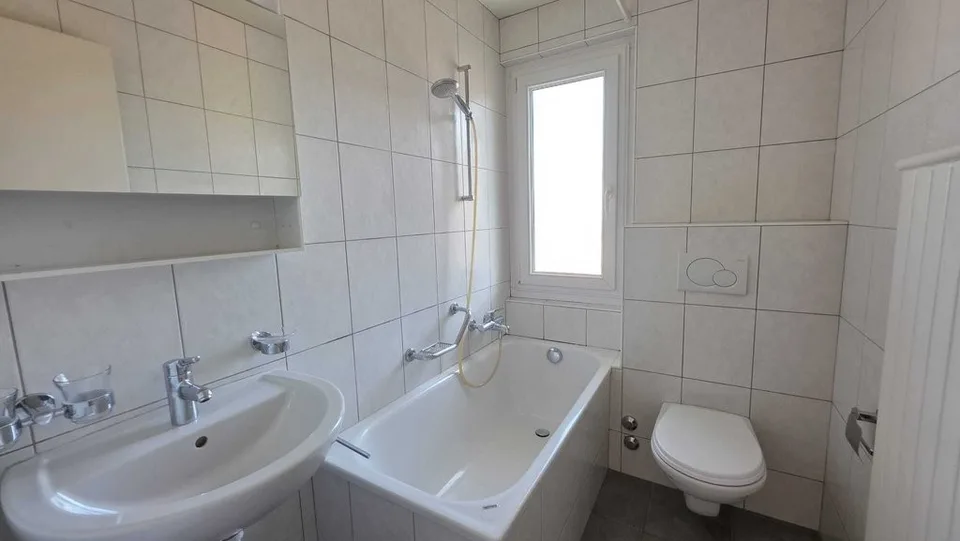 SCHÖNES 3-ZIMMER-APARTMENT – Foto 6 von 9