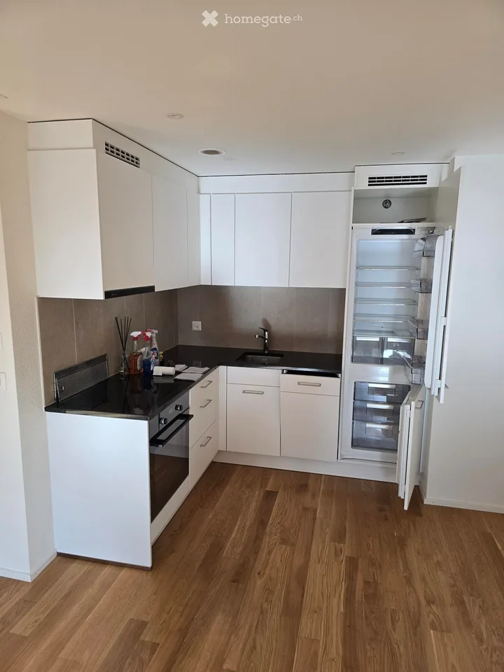 Appartement lumineux de 1,5 pièces sur la Bahnhofstrasse à Bülach