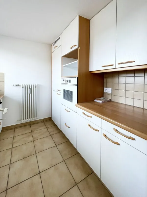 Helle und ansprechende 4½ Zimmer Wohnung – Foto 19 von 21