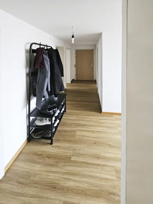 Helle und ansprechende 4½ Zimmer Wohnung – Foto 7 von 21