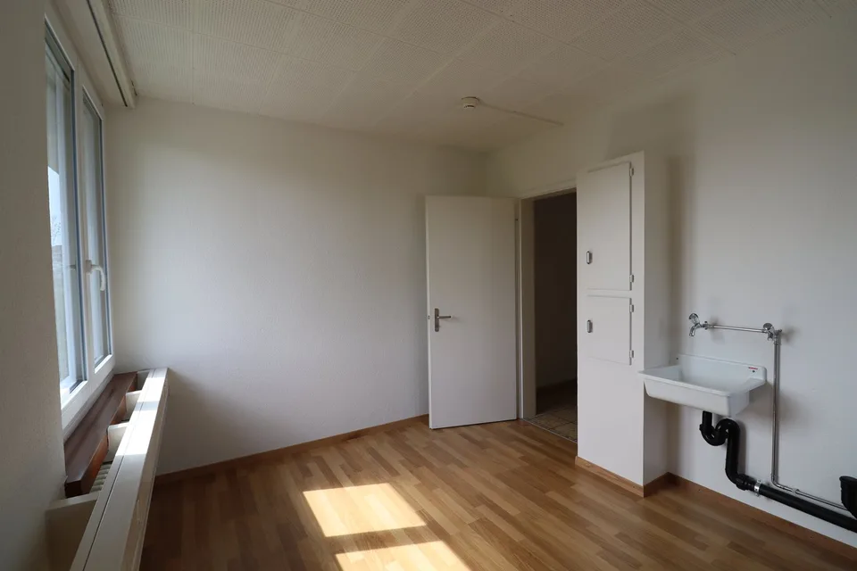 Wunderschöne Büro- oder Praxisräume im 3. OG – Foto 7 von 10