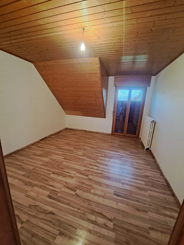 Wohnung mit 3 Zimmern und Galerie in Saint-Prex