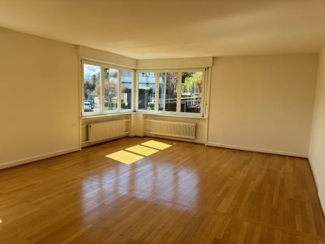 Appartamento 3.5 locali in una zona tranquilla a Binningen