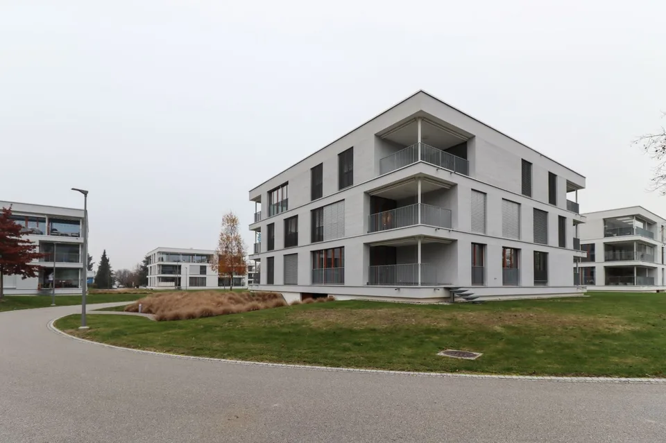 Einstellhallenplatz  gesucht?
