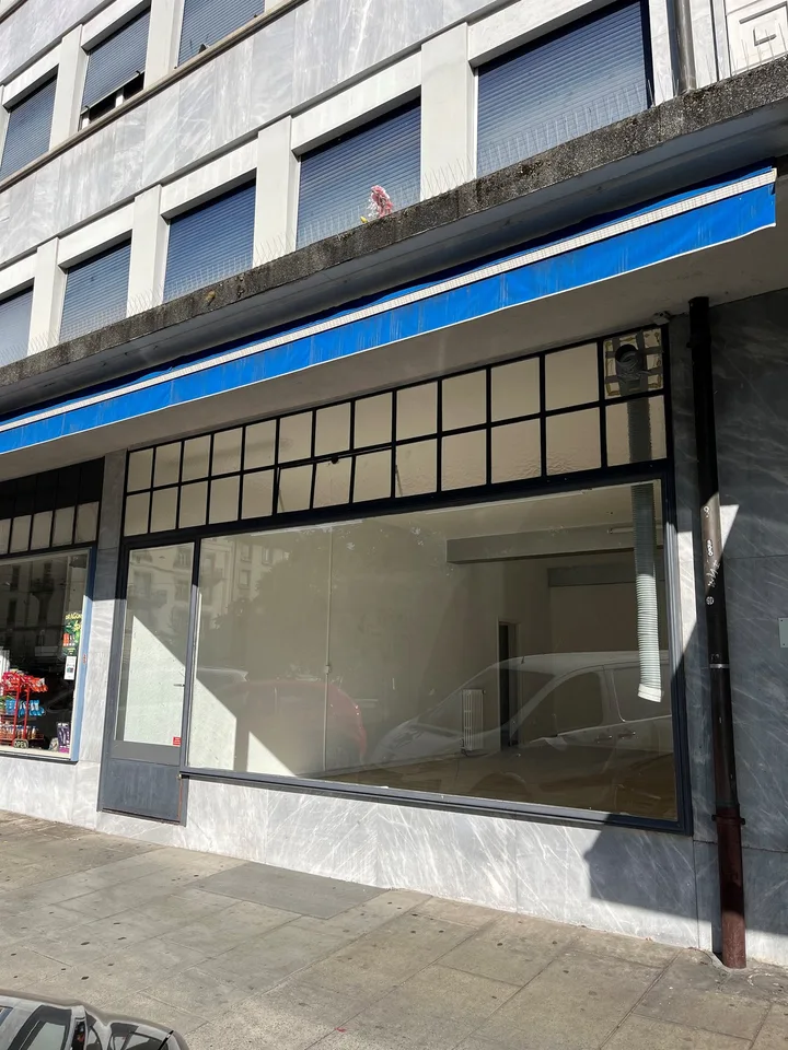 Kommerzielle Arcade in der Nähe des Bahnhofs Cornavin
