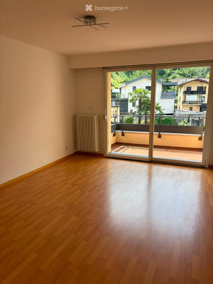 3.5-Zimmer-Wohnung mit Balkon  in Seenähe in Vira (Gambarogno)