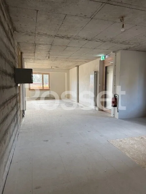Bureaux d'env. 89 m² au rez-de-chaussée