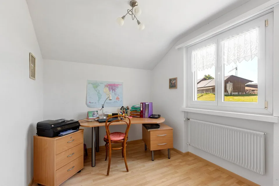 Freistehendes 4.5-Zimmer-Haus - Tradition bewahren mit der Natur vor der Tür!