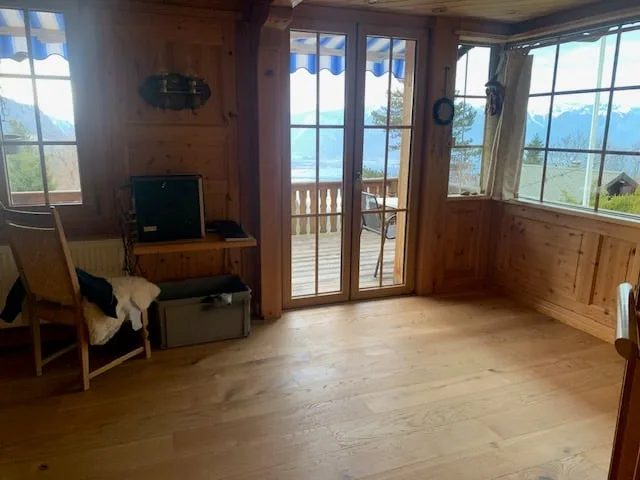 Ondallaz, beau chalet de 4,5 pièces avec jacuzzi – photo 8 of 11