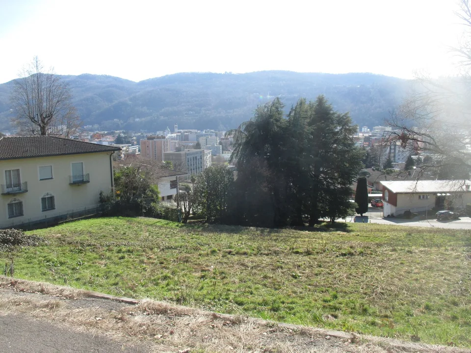 MORBIO INFERIORE - TERRENO R2