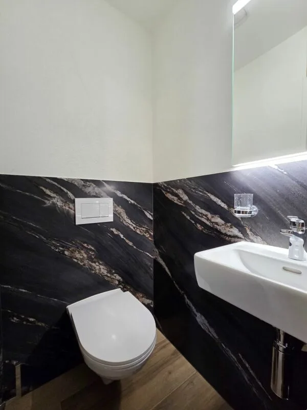 Quietly located 3.5-room ground floor apartment with a lovely garden and a view of the green surroundings – photo 9 of 12
