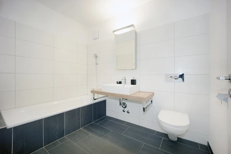 SOLD - Attractive 4.5-room apartment with large sun balcony – photo 9 of 15